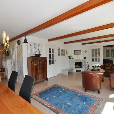 Duenenkrone Nyaraló *